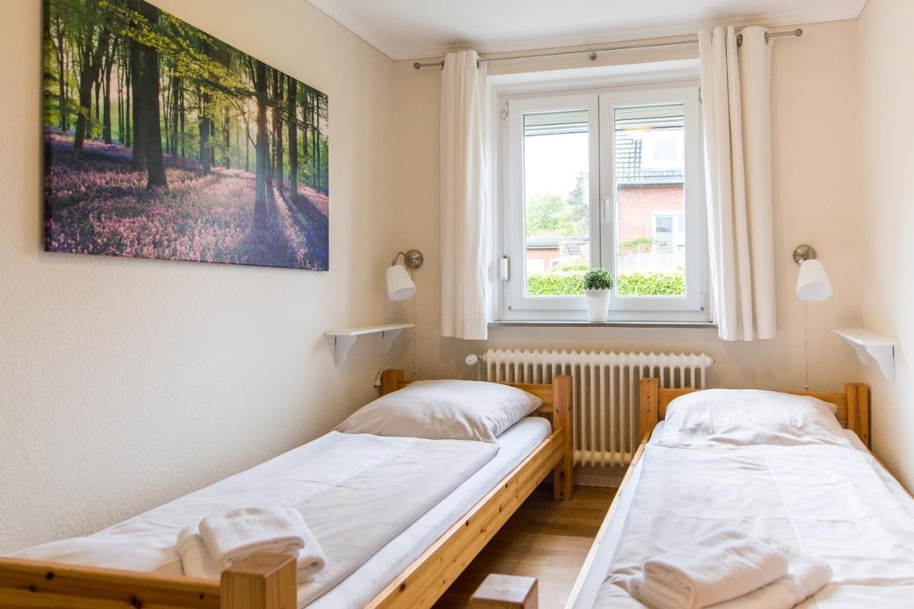Seeblick II - Gemuetliche 60Qm - Ganzes Haus - 50M Zum Naturstrand - Mit Terrasse Und Grossem Garten Gluecksburg Luaran gambar