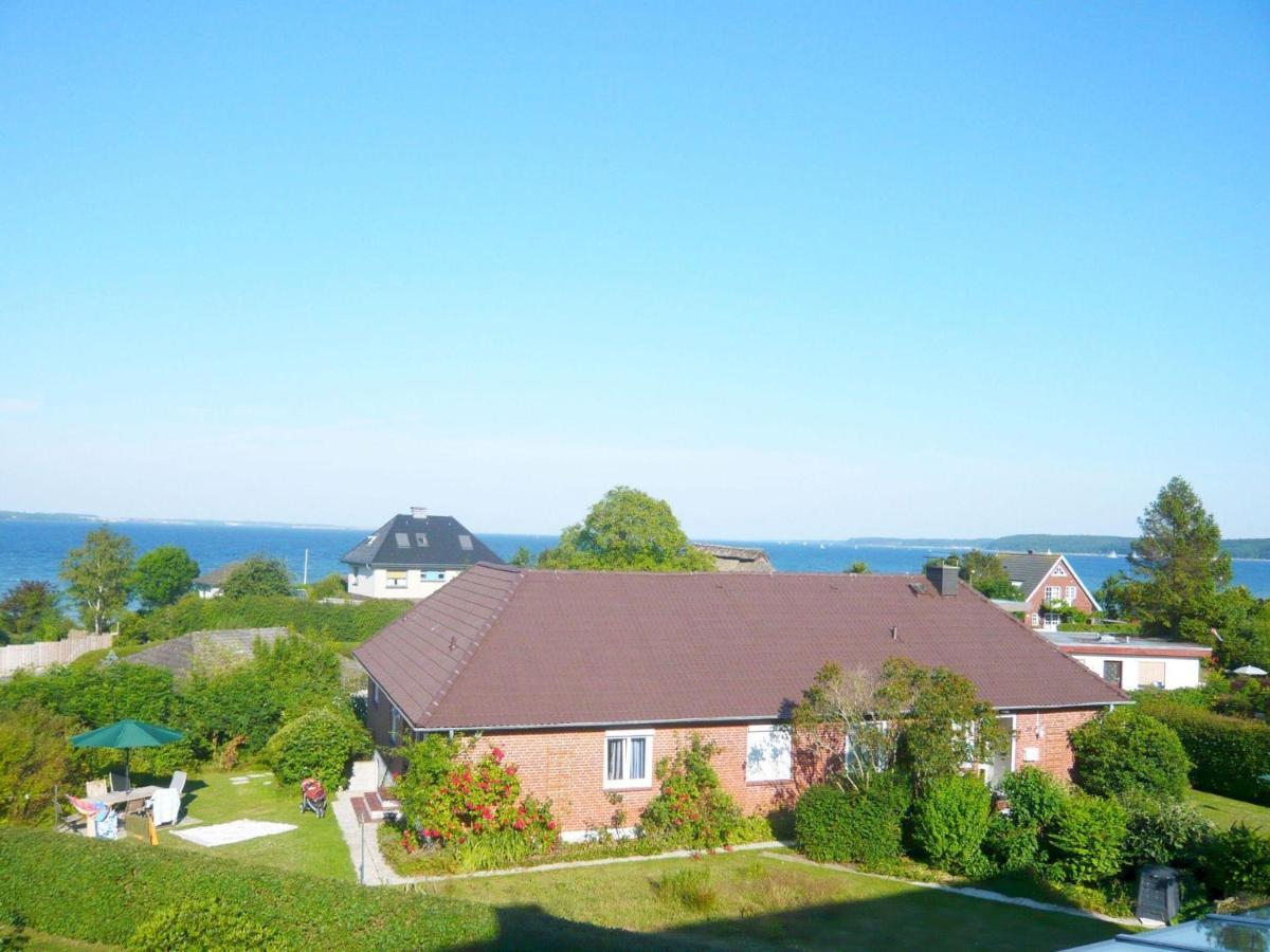 Seeblick II - Gemuetliche 60Qm - Ganzes Haus - 50M Zum Naturstrand - Mit Terrasse Und Grossem Garten Gluecksburg Luaran gambar